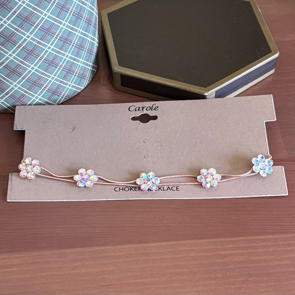 Carole Rose Gold Floral Choker